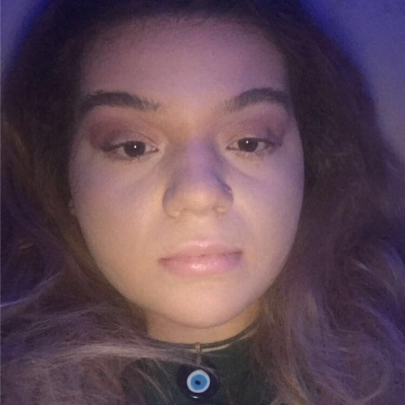 Hi! - Picture 1 of 1